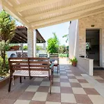 Alex & Billy House By Travel Pro Services - Nea Flogita Halkidiki *